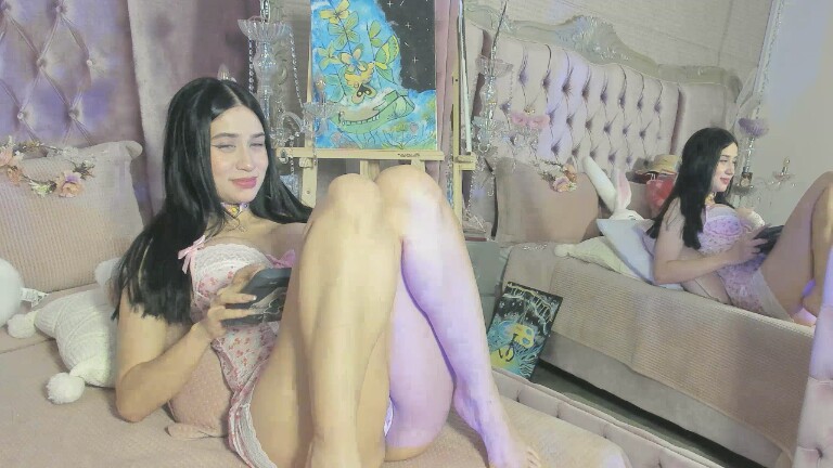 AlejandraLee's Streamate show and profile