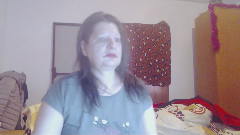 ExtasyMature's Streamate show and profile