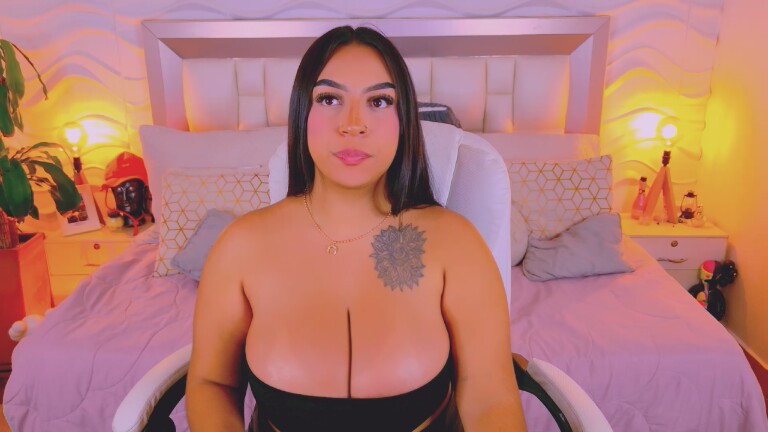 MartinaPiero's Streamate show and profile