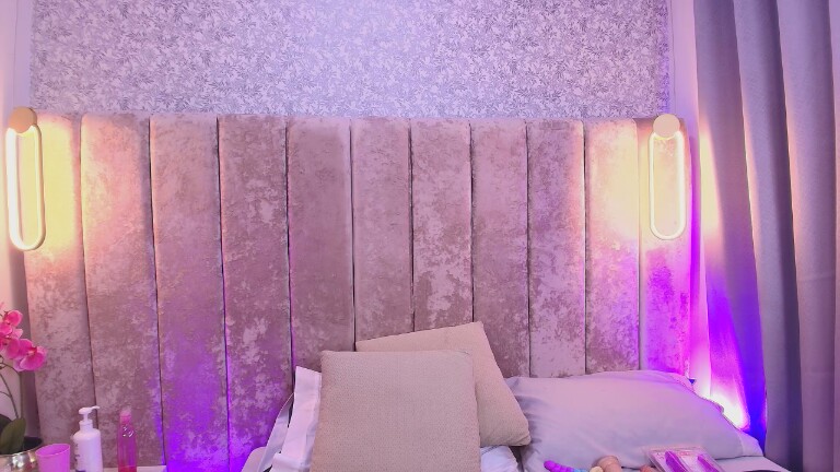 Kristallove_606's Streamate show and profile