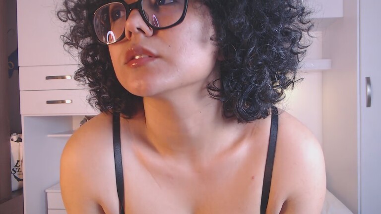 MartinaRuis's Streamate show and profile