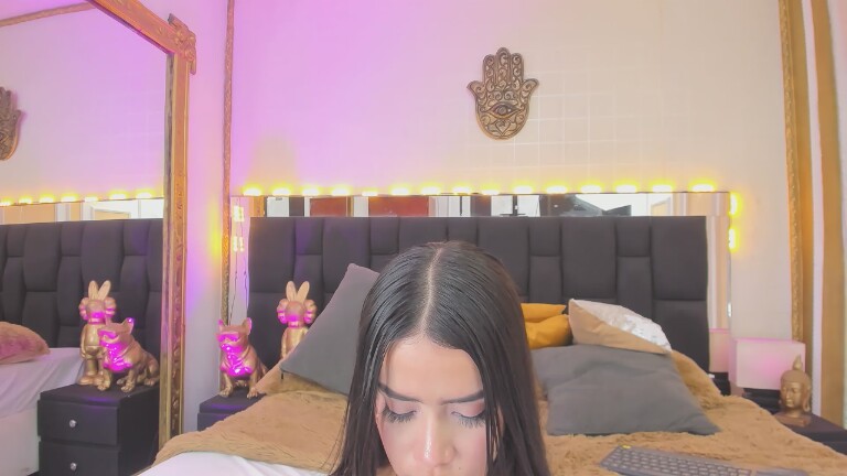 VioletGomez's Streamate show and profile