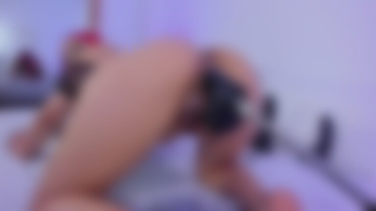 GabrielaHernandez's Streamate show and profile