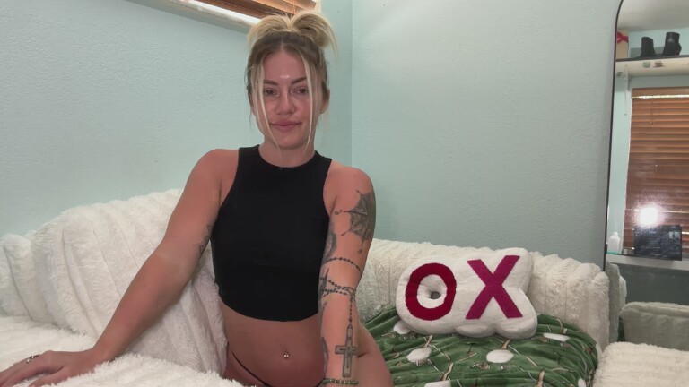 BabyBellXO's Streamate show and profile