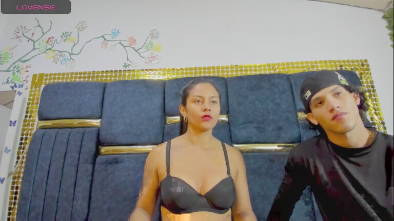 vkristalper's Streamate show and profile