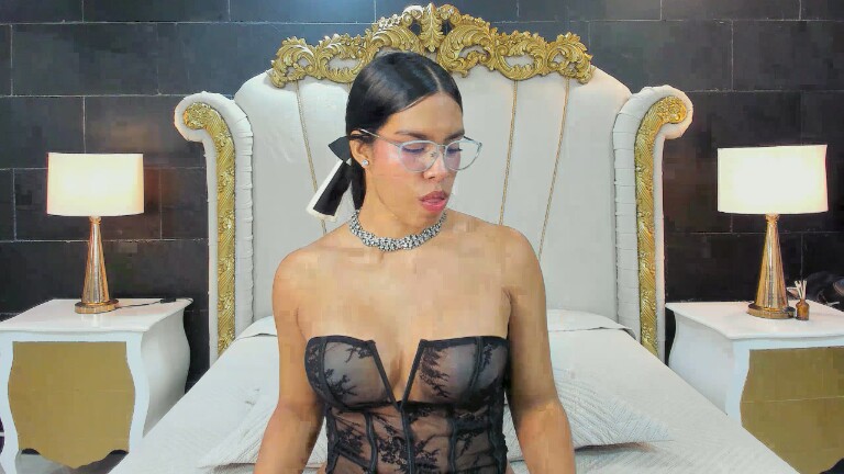 AdrianaFord's Streamate show and profile