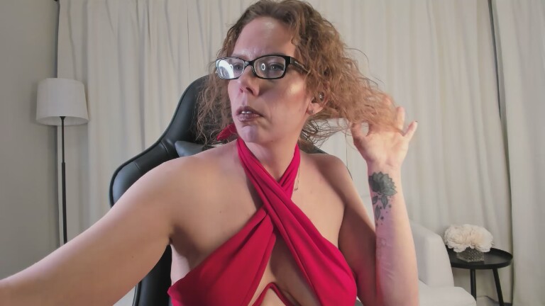 SaraDesireXO's Streamate show and profile