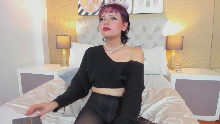 VioletteClain's Streamate show and profile