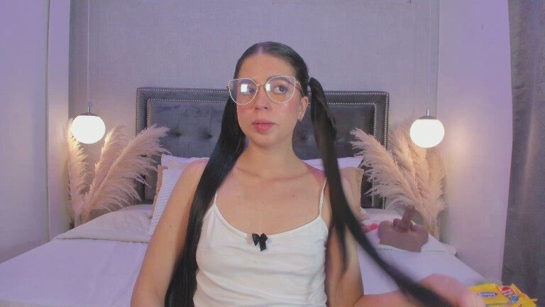 DulceMufinn's Streamate show and profile