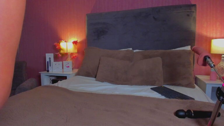 TinaClaytoon's Streamate show and profile