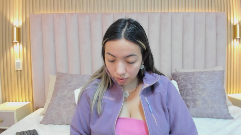 CelesteRioz's Streamate show and profile