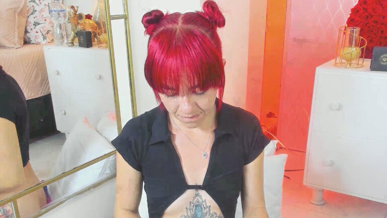 AylaRosell's Streamate show and profile