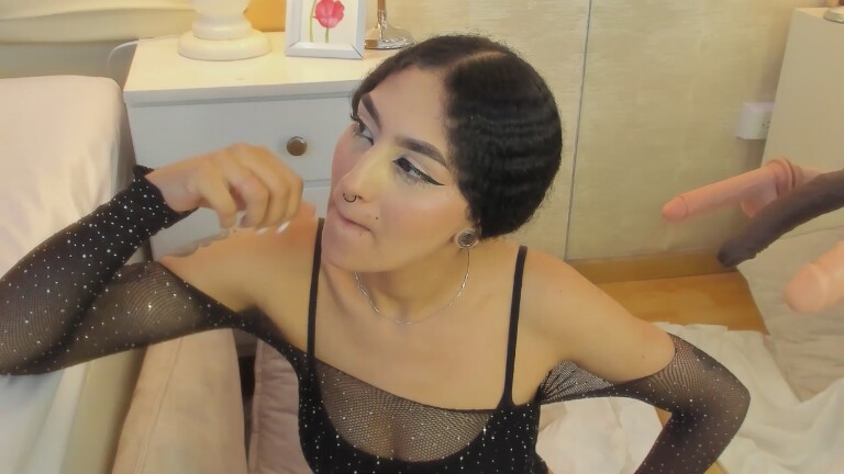 EllaEvanz's Streamate show and profile