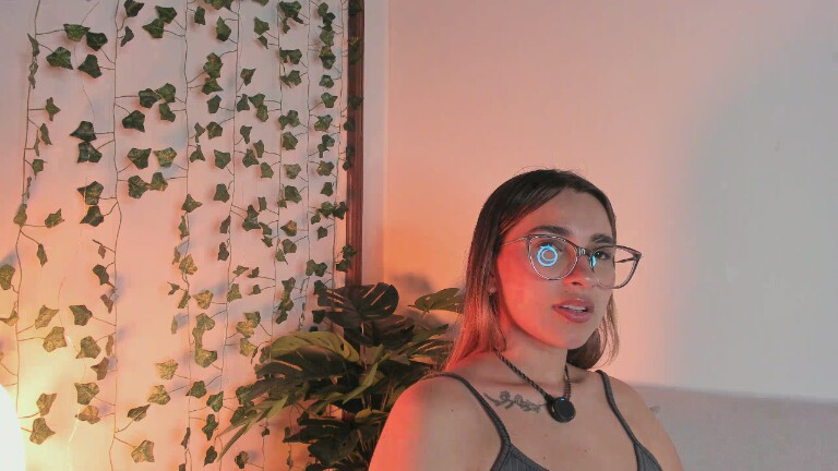 AuraRosse's Streamate show and profile