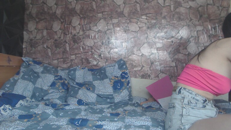 SELYINA's Streamate show and profile