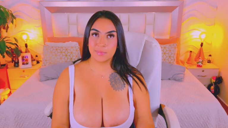 MartinaPiero's Streamate show and profile