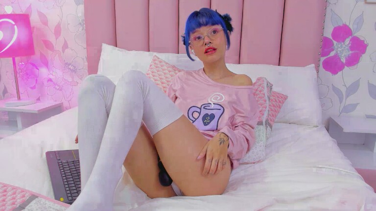 HikaryMiyamoto's Streamate show and profile