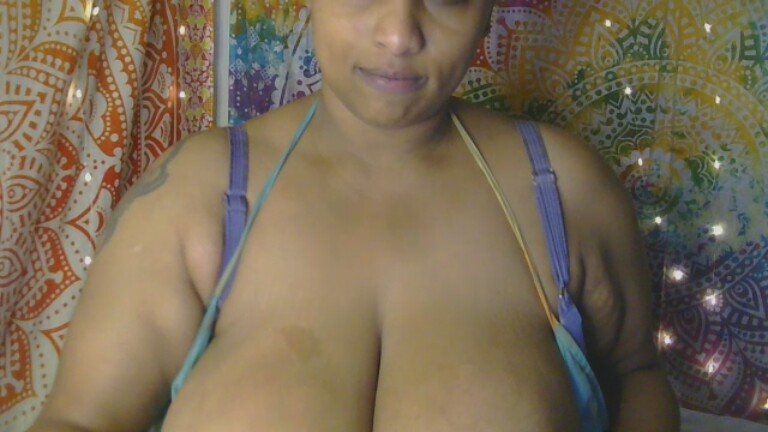 DiamondAngels's Streamate show and profile