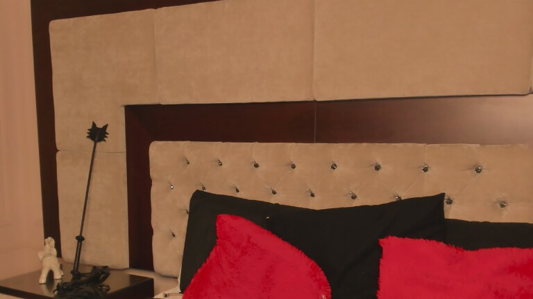 RubbyRizzo's Streamate show and profile