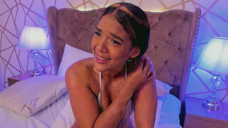 SaschaFit's Streamate show and profile