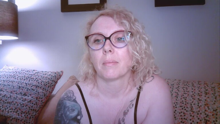 OrlaFox's Streamate show and profile