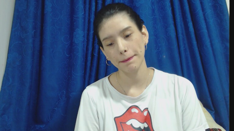 ZakuraPrincess's Streamate show and profile