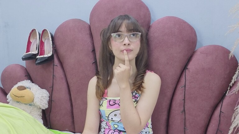 ISABELLAJHONS's Streamate show and profile