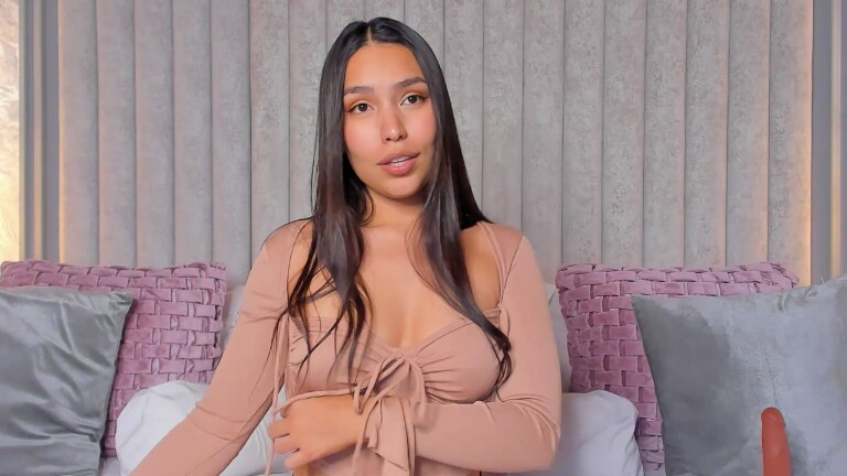 GraceeSwift's Streamate show and profile