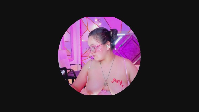 ShylySweet18's Streamate show and profile